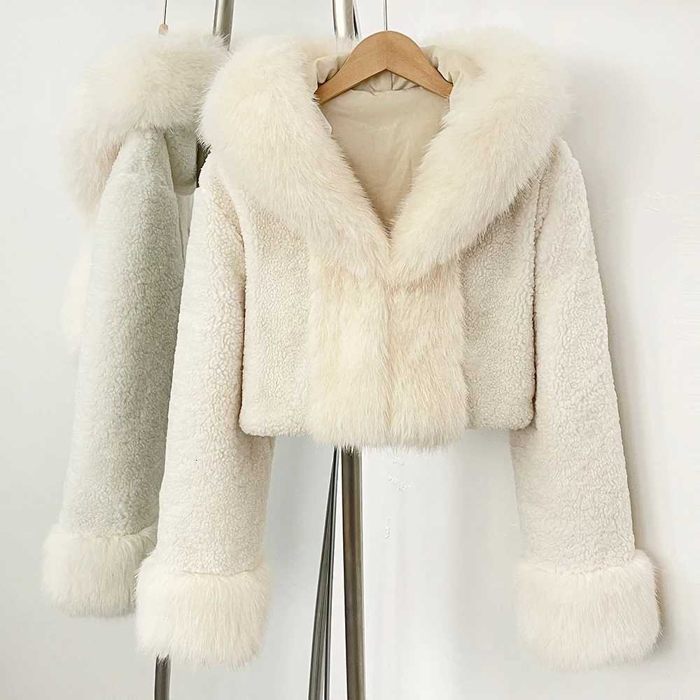 Fake Fur Coat Autumn Lamb Fur Jacket Eco-friendly Female Warm Thick Faux Fur Artificial Winter Clothing Women Hooded Short CoatT251201