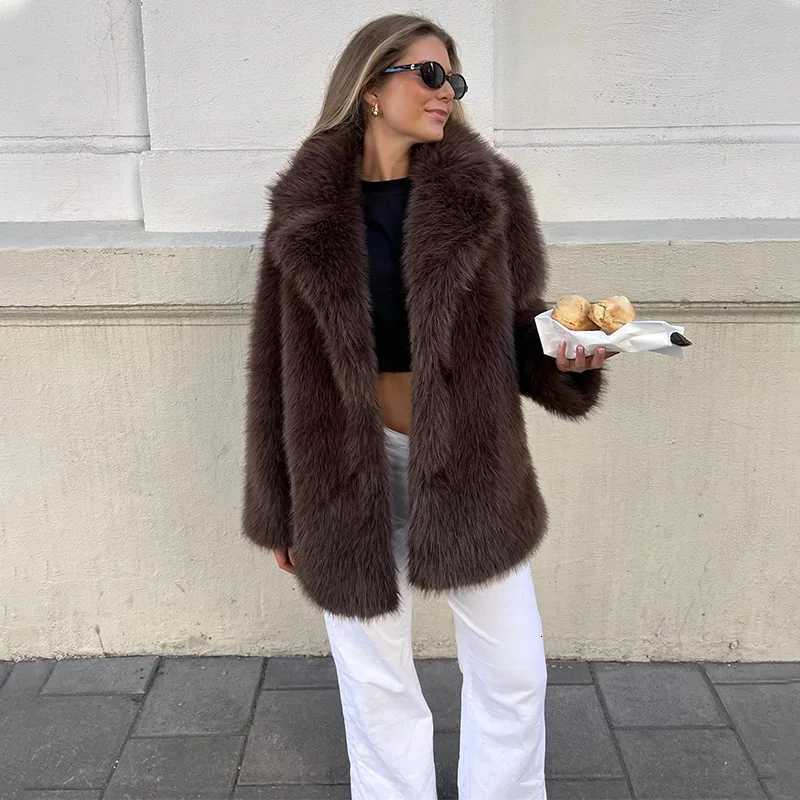 TARUXY Luxurious Faux Fur Lapel Coat Womens Elegant Solid Loose Lace-Up Leisure Jacket Winter Fashion Female Keep Warm Fur CoatT251201