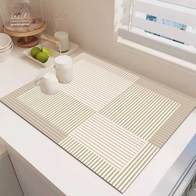 Kitchen countertop mat multifunctional drainage mat bathroom sink water absorption and control mat desktop tea cup mat Y251201