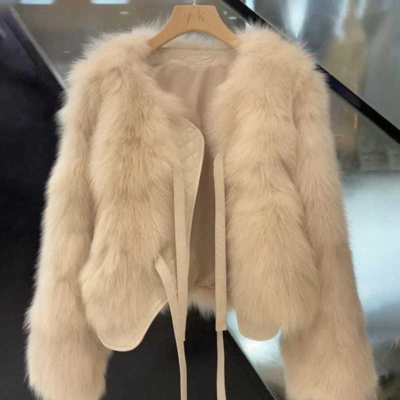 2024 autumn and winter new fur coat womens short style imitation fox fur Korean version versatile lace up thick topT251201