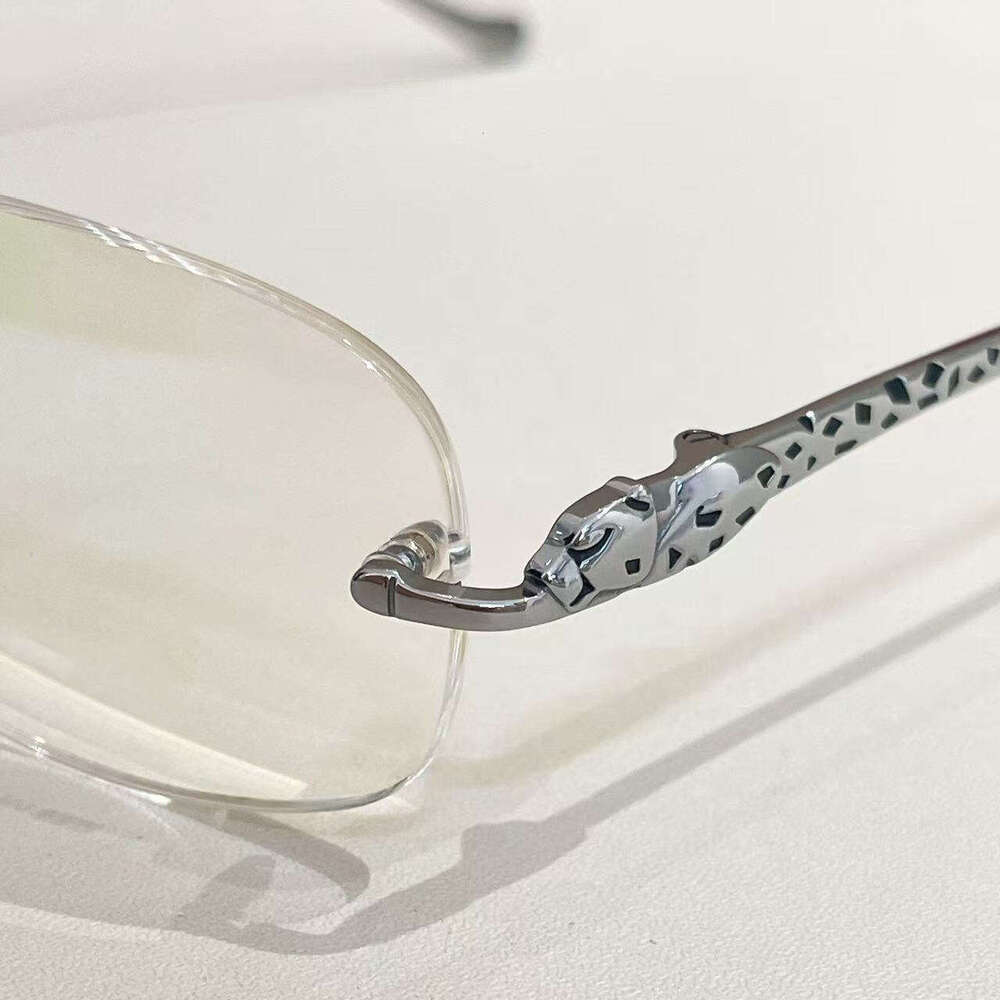 Designer New Frameless Glasses for Women, No Makeup Trendy Style, Blue Light Blocking, Non-Prescription Internet Celebrity Live Streaming Glasses, Can