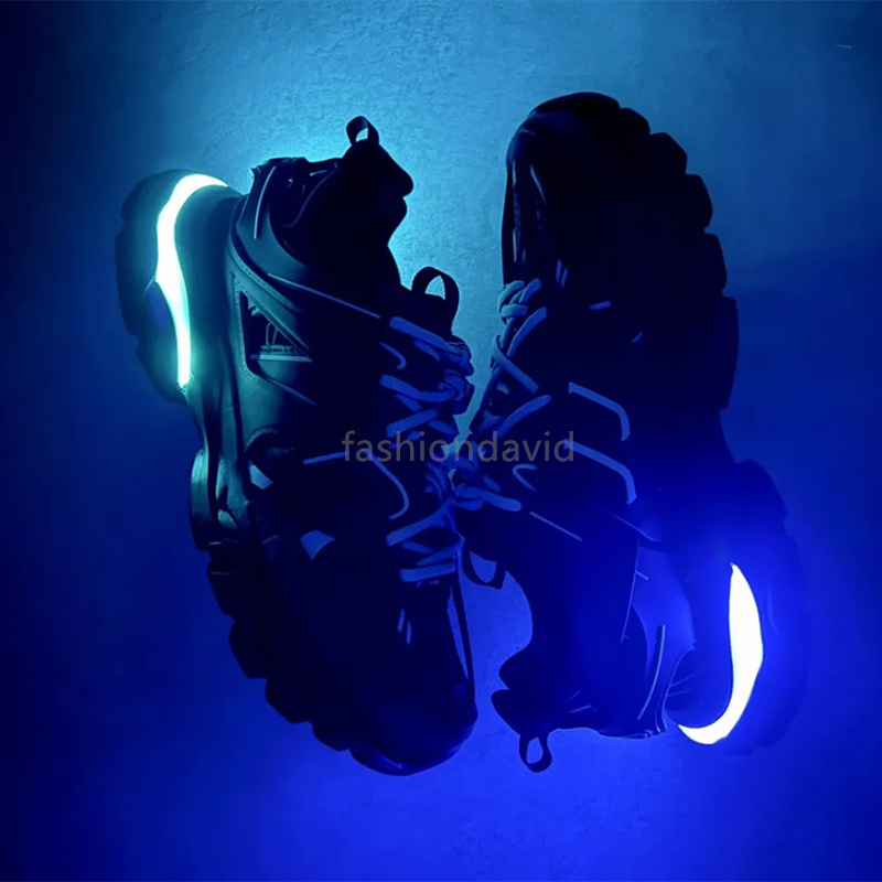 Designer Track LED Sneaker Casual Shoes For Men Women Tracks 3 3.0 Luxury Paris Platform Sneakers Gomma Leather Trainer Extraordinary Outdoor Mens Trainers Size 35-46