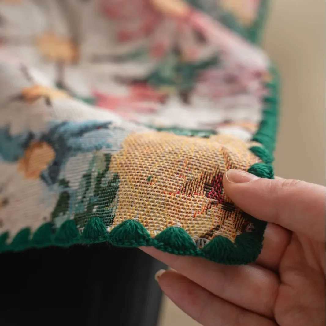 French Retro Colored Flower Table Cloth Tablecloth Rustic Washable Jacquard Rectangular Table Cover For Home Tabletop Decor Y251201