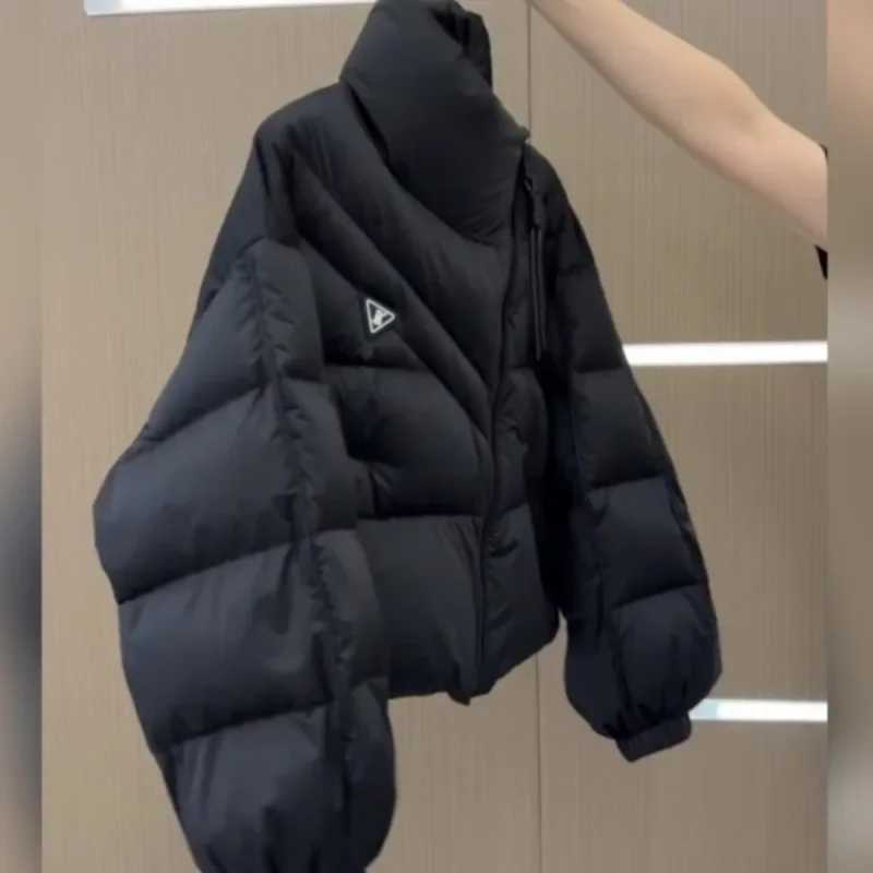 New Cotton Women Winter Warm Short Puff Jacket Korean Design Irregular Cotton Coat Trend Loose Thicken Parkas Tide Black WhiteT251201