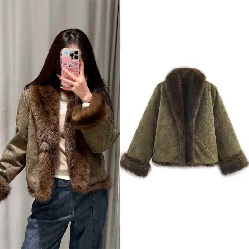 Womens Jacket New Embroidered Reversible Faux Fur Effect Short Coat Autumn and Winter Fashion Casual Open Front coatT251201