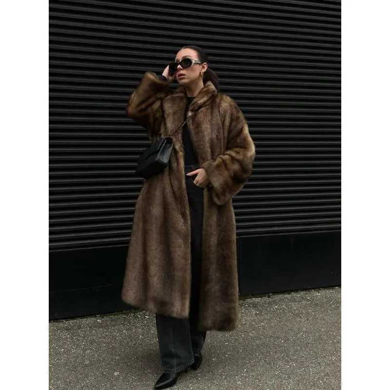 Elegant Plush Faux Fur Maxi Lapel Coat Women Winter Plush Warm Jackets Full Sleeve Loose Fit New Elegant High Street OvercoatsT251201