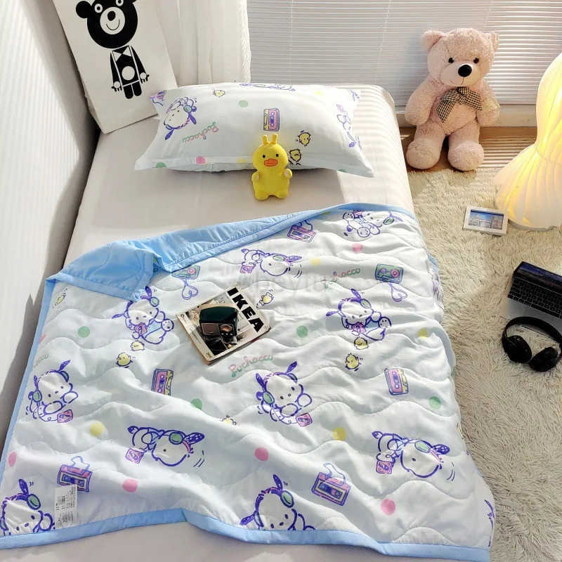 Sanrio Kuromi Childrens Summer Quilt Thin Wadding Blanket Hello Kitty melody Soft Breathable Blanket air condition quilt H251201