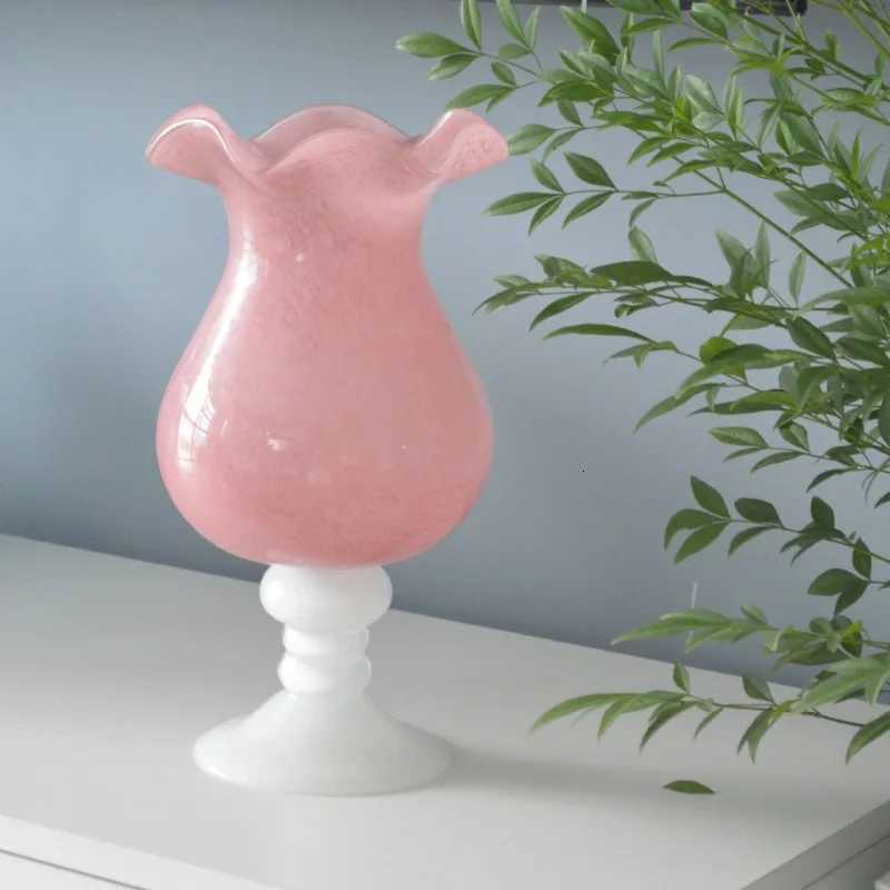 French Retro Vase Tall Lily of The Valley Wind Lamp Vase Premium Flower Arrangement Ornament Floreros Altos Y251201