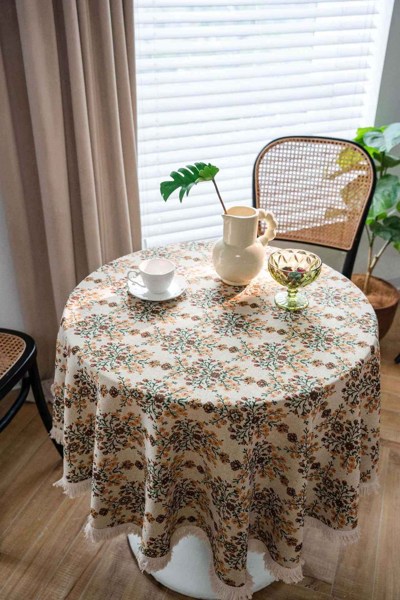 Cotton Linen Round Tablecloth with Tassel Coffee and Tea Table Cover Dining RoomTable Cloth American Furniture Home Decorate Y251201