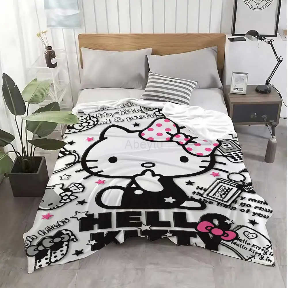 Sanrio Thermal Blankets for Bed Blanket 150cm X 200cm Kawaii Kitty Home and Decoration Luxury Bedding Fluffy Plaid Throw Knee Soft Nap H251201