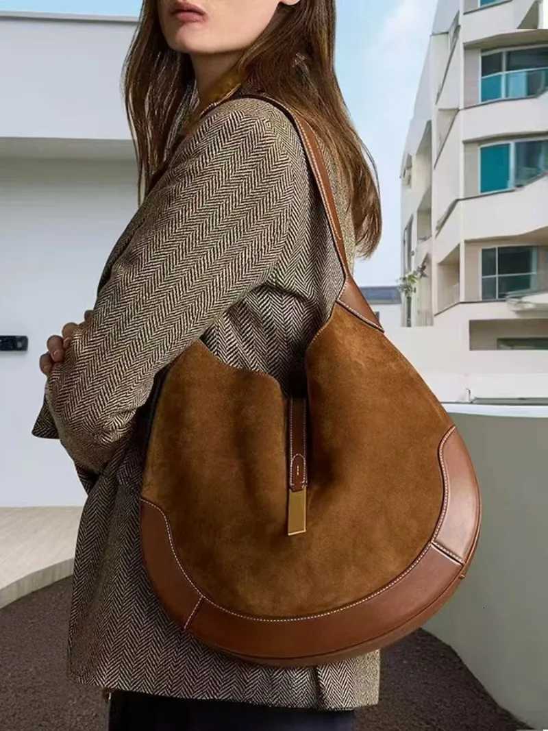 New handbag large capacity shoulder bag fashionable underarm bag commuting high-end sense shoulder crossbody bag K251201
