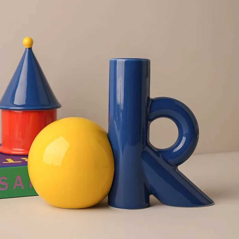 Ceramic Vase OK Letters Cartoon Abstract Cut-out Flower Vase Flower Arrangement Accessories Ceramic Handicraft Ornaments Y251201