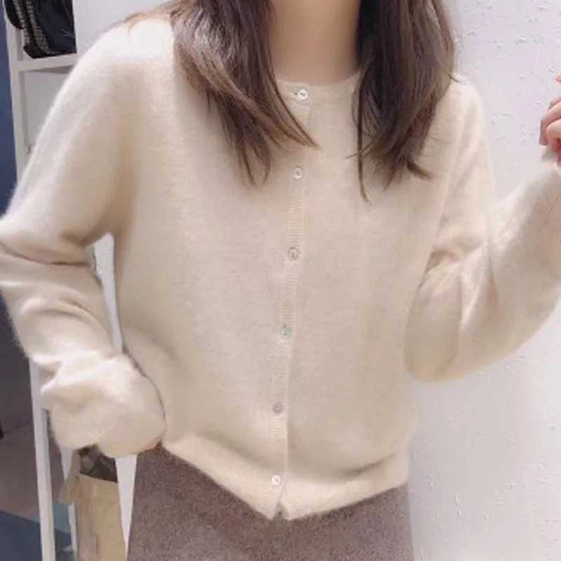 Round neck black temperament short knitted cardigan loose outer sweater jacket for autumn and winter commuting women M260306