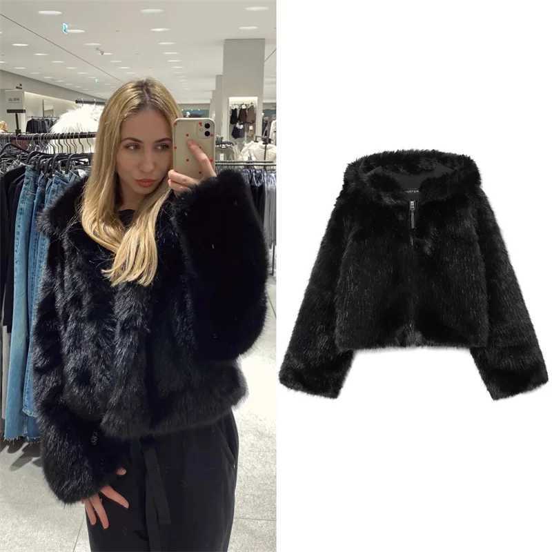 Womens Jacket 2025 Autumn/Winter New Style Black Long-Sleeve Faux Fur Hooded Jacket Fashionable and WarmT251201