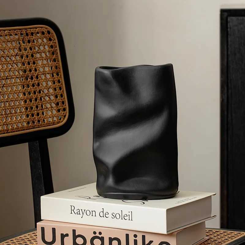 Ceramic Vase Irregar Wrinkles Origami Vase Ceramic Handicrafts Flower Arrangement Accessories Terrarium He Decoration Y251201