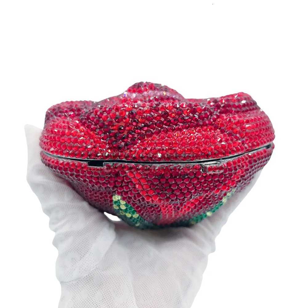 Rose Flower Diamond Clutch Bag WHTUOHENG Crystal Evening Purses Luxury Little Full Rhinestone Floral Wedding Dinner Handbags Wed K251201