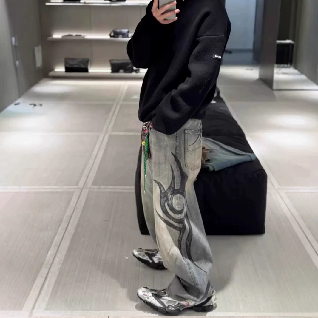 Trendy Harajuku Street Y2K Bone Embroidered Jeans Mens Loose Straight Pants Washed Gray Jeans Mens Summer Hip-hop Trousers 240819