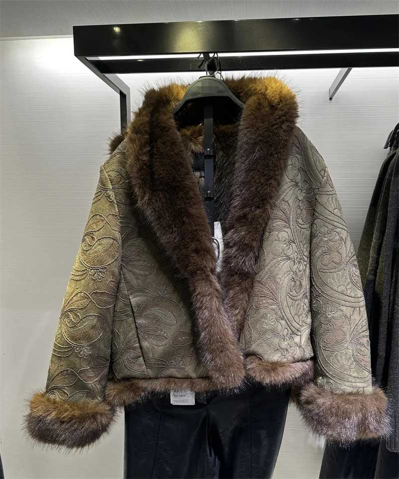 Womens Jacket New Embroidered Reversible Faux Fur Effect Short Coat Autumn and Winter Fashion Casual Open Front coatT251201
