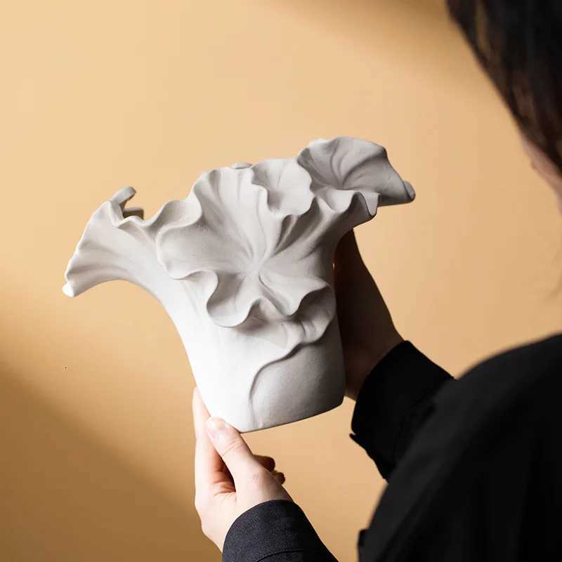 Ceramic Vase Handmade Petal Pleats Flower Vase Flower Arrangement Accessories Terrarium Flowerpot Ro Decoration Accessories Y251201