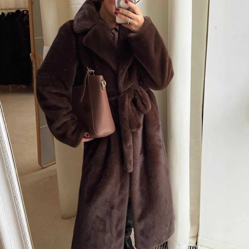 Long Coats Women Faux Fur Y2k Maxi Overcoat Lace Up Turn Down Collar Full Sleeve Thick Loose Elegant Jackets Autumn Winter 2025T251201