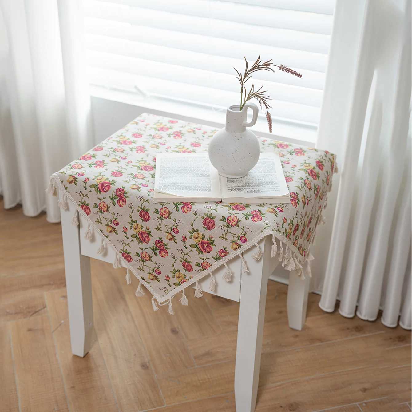 1 set of rose decorative tablecloths Bohemian style polyester fiber square tassel decorative tablecloths Y251201
