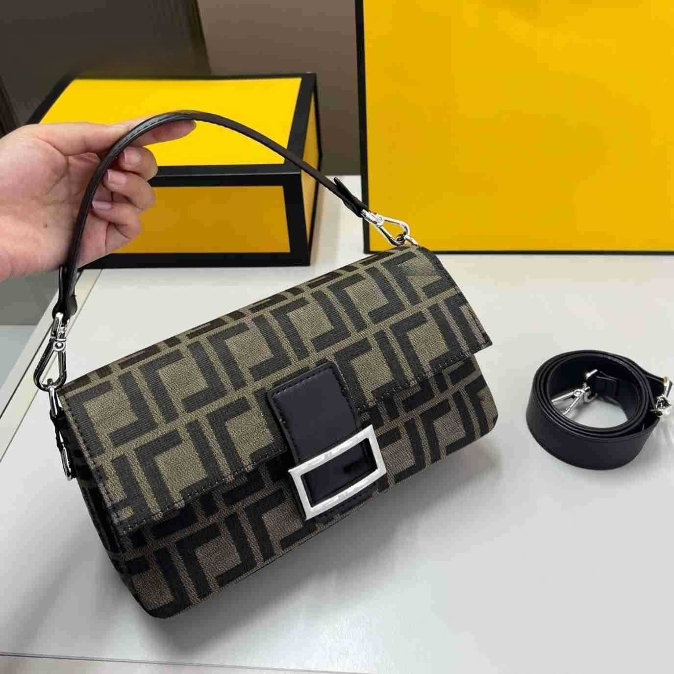 Shoulder Bags F Bag Designer Luxury Brand 2025 Flip Over Crossbody Handbag FF Letter Relief Baguette Bag HighEnd Single Canvas bag Fashionable Womens Bag 1Ae