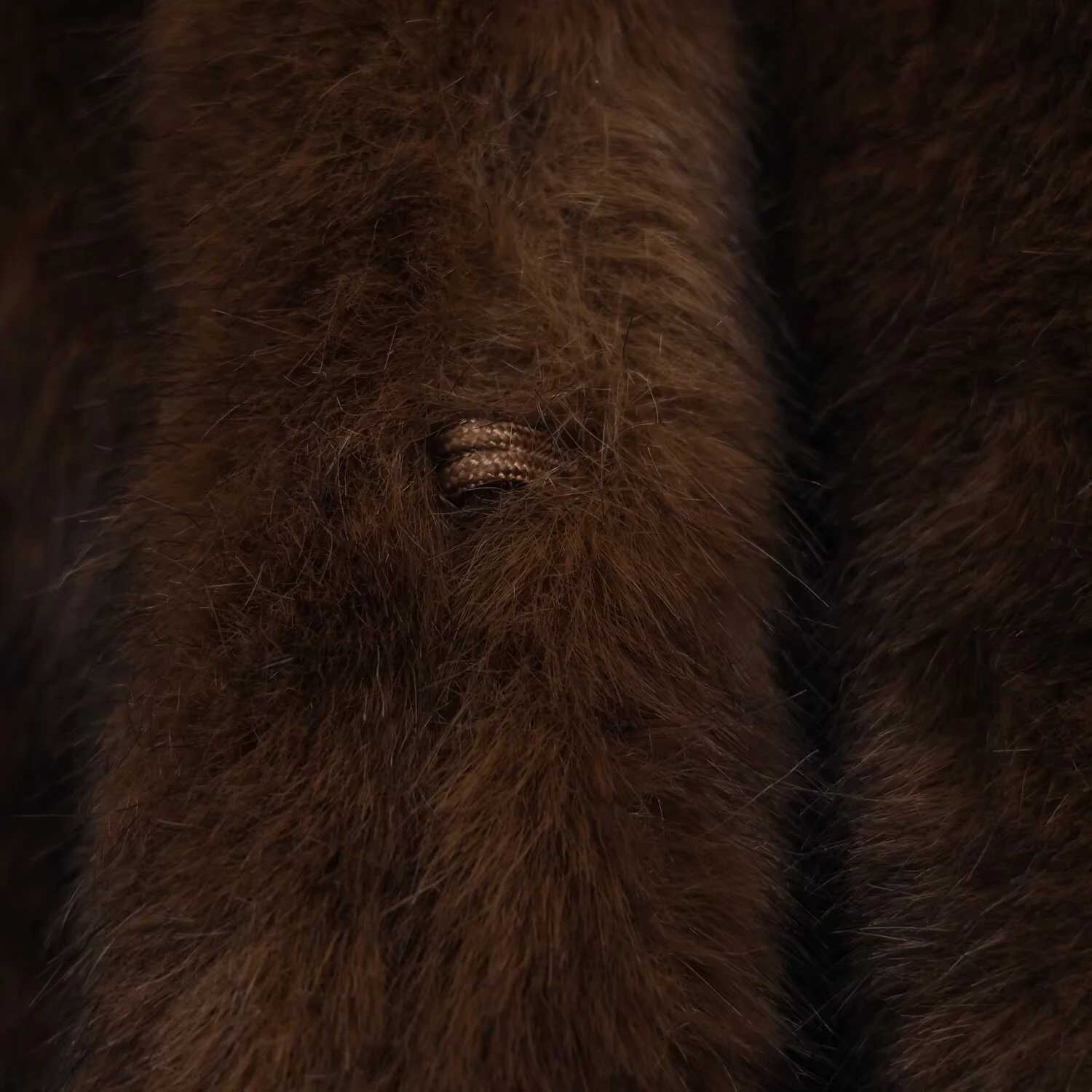 Brown collar thickened plush faux fur coat high street American environmentally friendly short winter coat for womenT251201