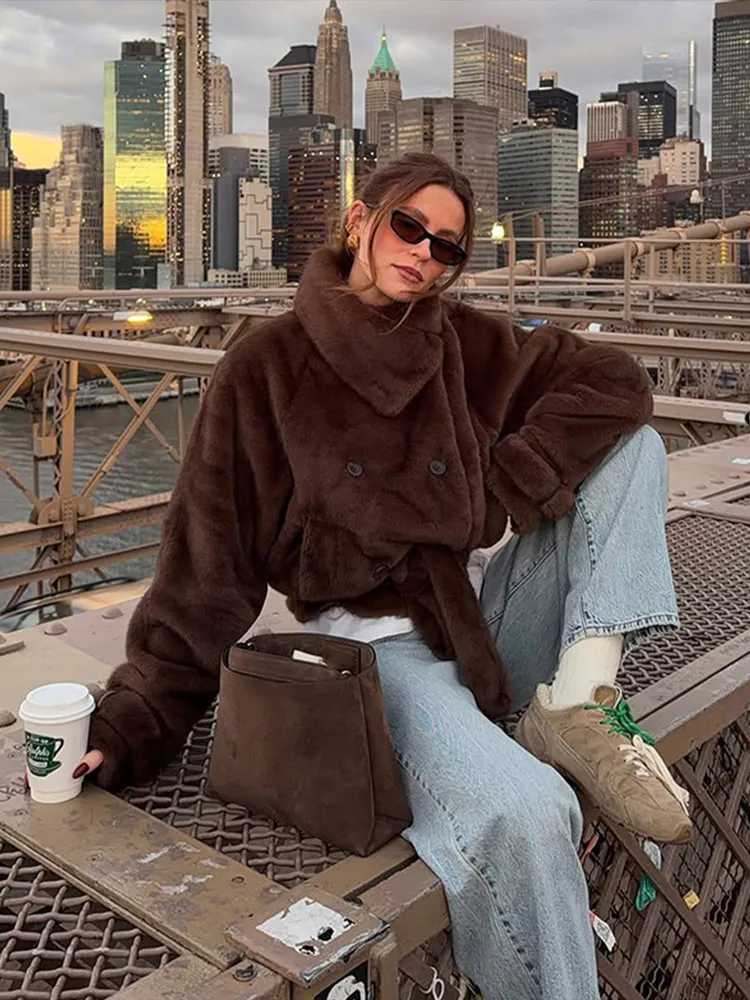 Classic Brown Faux Fur Short Jacket Women Solid Lace-up Full Sleeve Double-breasted Warm Coat Lady Winter Daily Commute Wear NewT251201