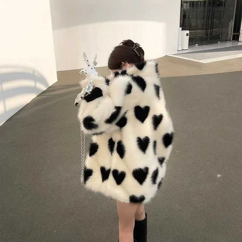 Love Environmental Protection Mao Jacket Womens Outwear Autumn Winter New Imitation Fur Coat Fashion Loose Thick Warm CoatT251201