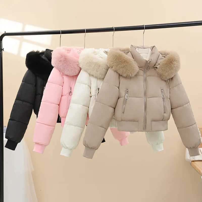 2025 New Autumn and Winter Keep Warm Jacket with Fur Hat Thick Cotton Coat Cotton Coat Parker Short Coat Trend British StyleT251201