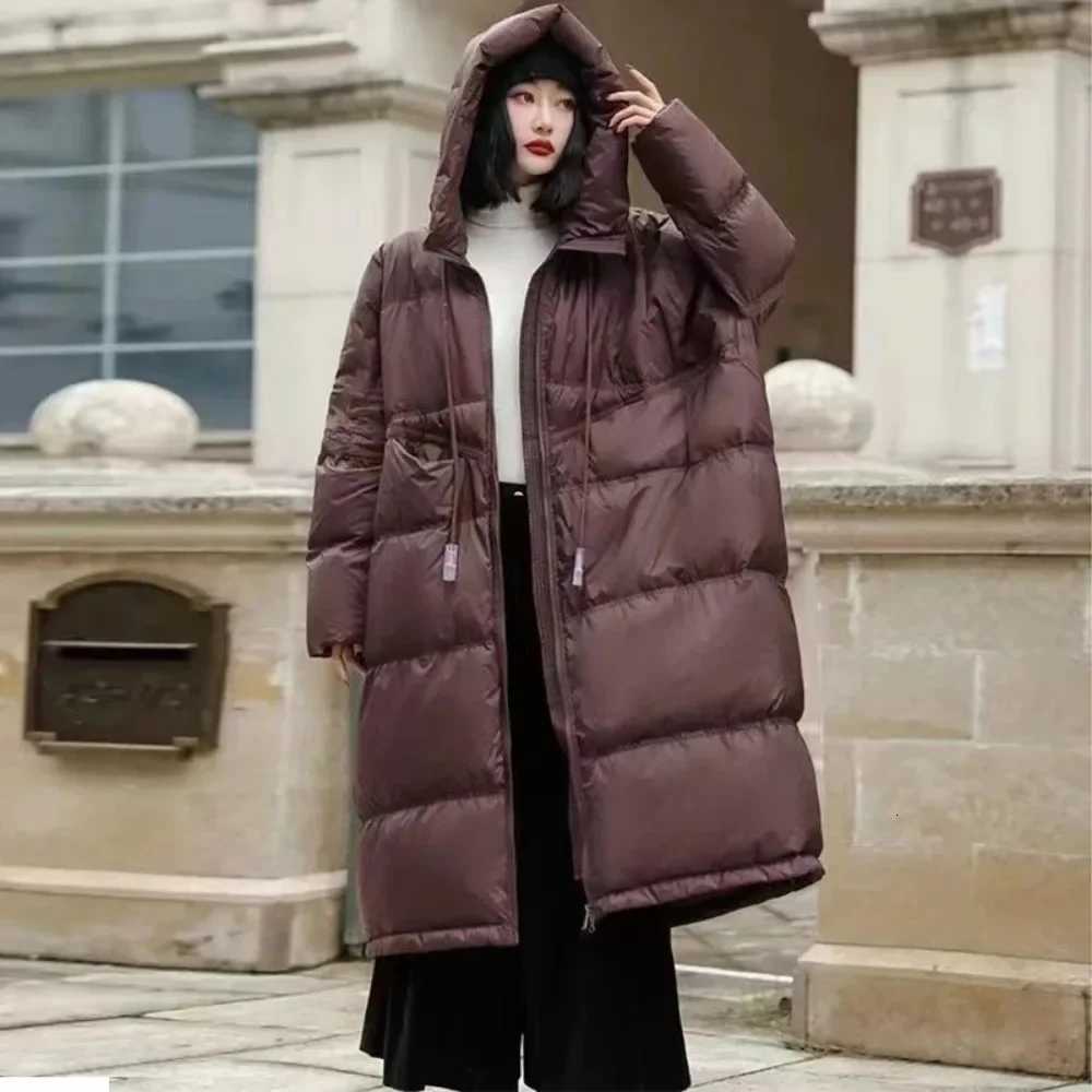 2024 New White Duck Down Jacket Hooded Winter Women Oversize Long Puffer Coat Female Thick Warm Loose Parkas Outwear PocketsT251201