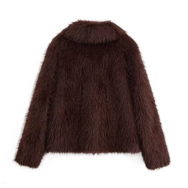 Womens Jacket 2025 Autumn New Style Brown Long-Sleeve Faux Fur Reversible Warm Coat Elegant and StylishT251201
