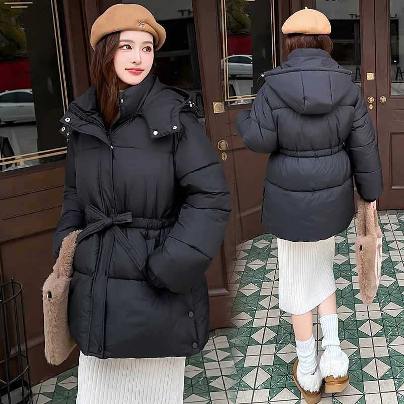 New Cotton Clothing 2025 Autumn and Winter Fashionable Warm Jacket Womenwinter Clothing Medium Styles Thickened Parka CoatsT251201