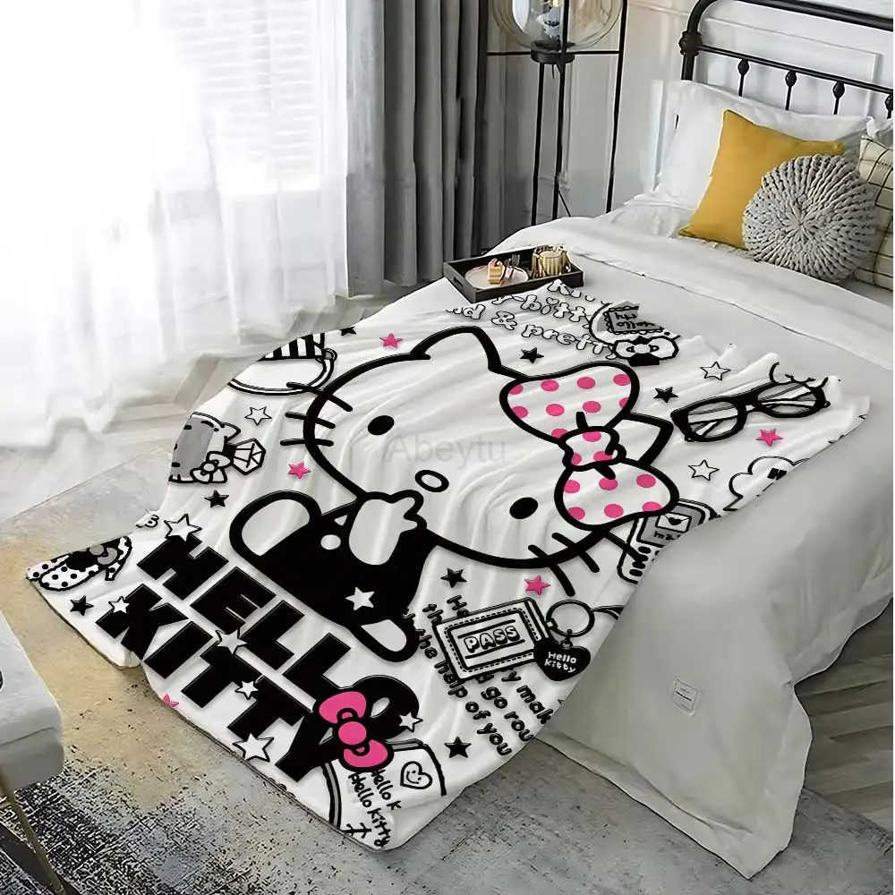 Sanrio Thermal Blankets for Bed Blanket 150cm X 200cm Kawaii Kitty Home and Decoration Luxury Bedding Fluffy Plaid Throw Knee Soft Nap H251201