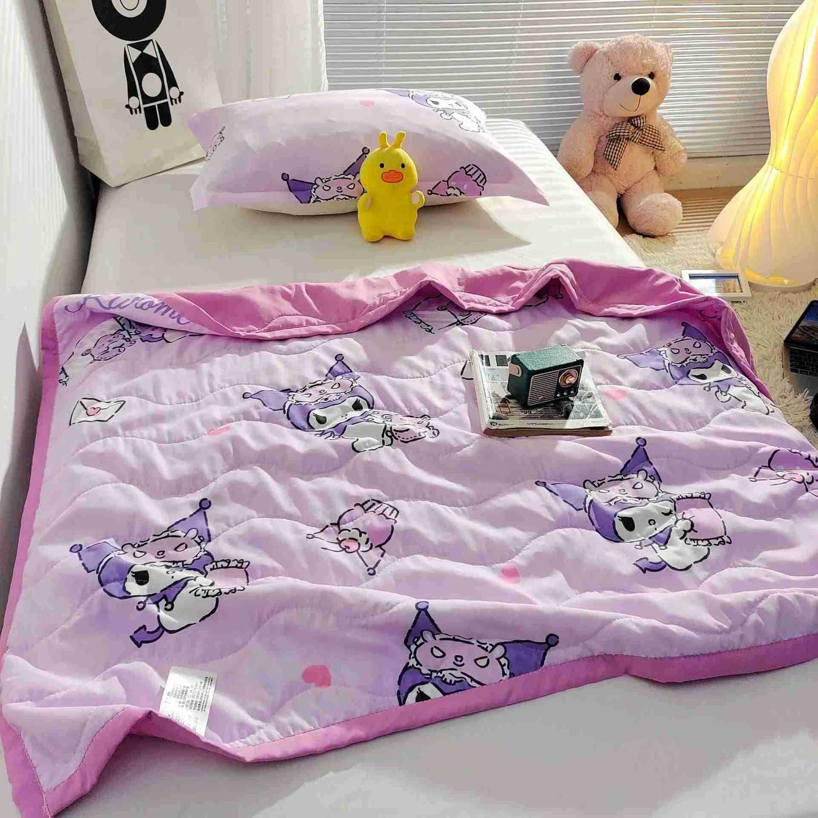 Sanrio Kuromi Childrens Summer Quilt Thin Wadding Blanket Hello Kitty melody Soft Breathable Blanket air condition quilt H251201