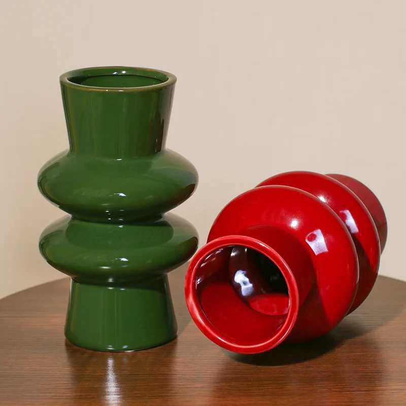 748 Inch Red Ceramic Vase Green Porcelain Flower Vase He Decoration Centerpiece Tabletop Vase Y251201