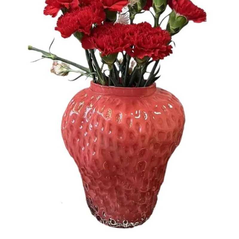 Strawberry Vase Ornament Premium Sense Hydroponic Flower Container Ro Dining Table Off Strawberry Vase He Ornament Y251201