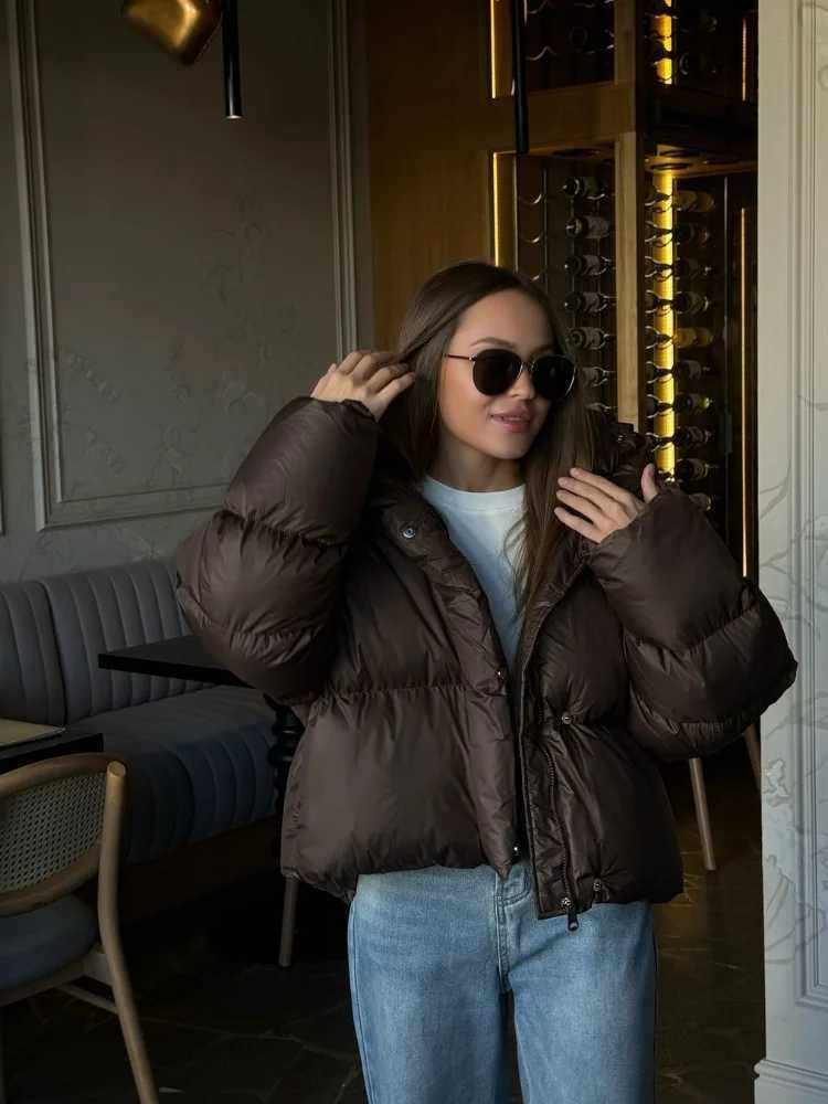 Women Brown Hooded Cotton Coat Fashion Lapel Full Sleeve Zipper Button Warm Loose Short Coats Lady Winter Casual Street OutwearT251201