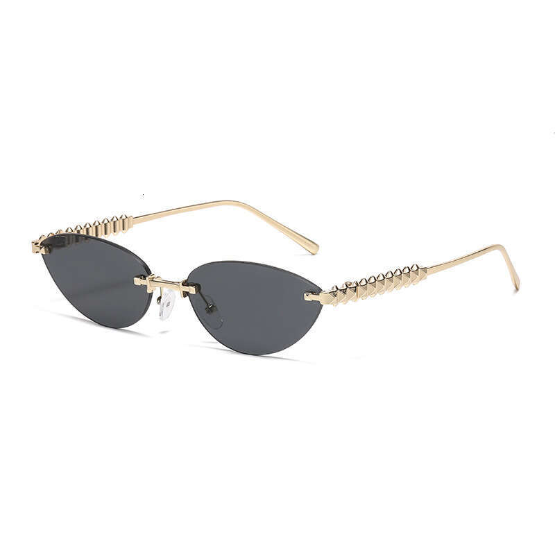 New European and American Style Kaka Alternative Fashion Cat Eye for Women High-end Metal Rivet Leg Sunglasses