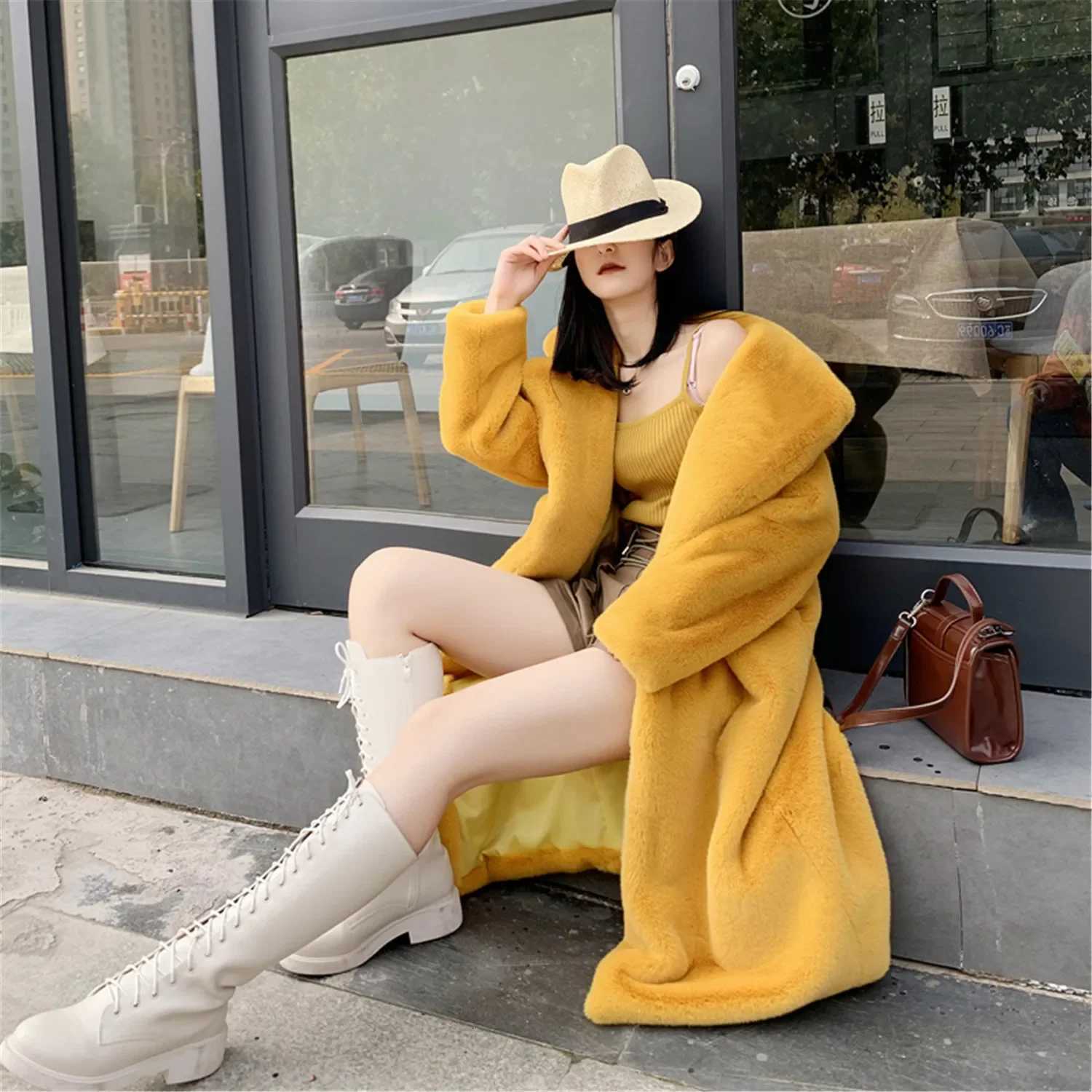 Winter Contrast Faux Fur Coat Women Long Sleeve Thick Warmth Outwears OvercoatAutumn New ClothesT251201