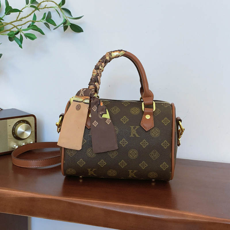 Free Shipping Fall New Letter Print Boston Handbag Senior Feel Retro Shoulder Cross-Body Bag Trend