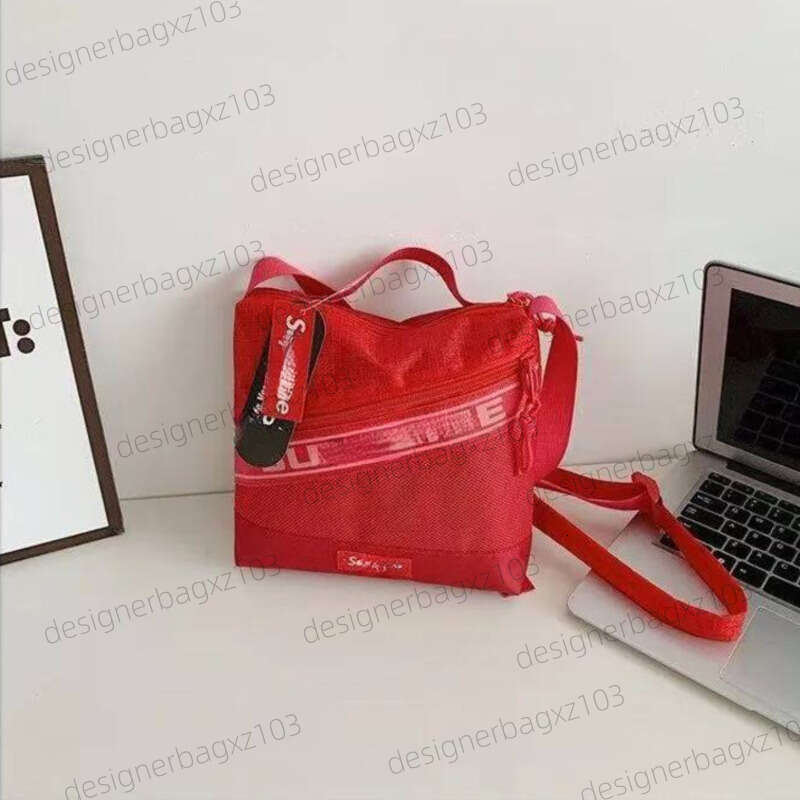 Supremely Backpack Luxury Bag Supremely Designer Bag Internet Celebrity Small Trendy Brand Chest Unisex Single Large Capacity Sports Casual Fashion Waist Tote Bag