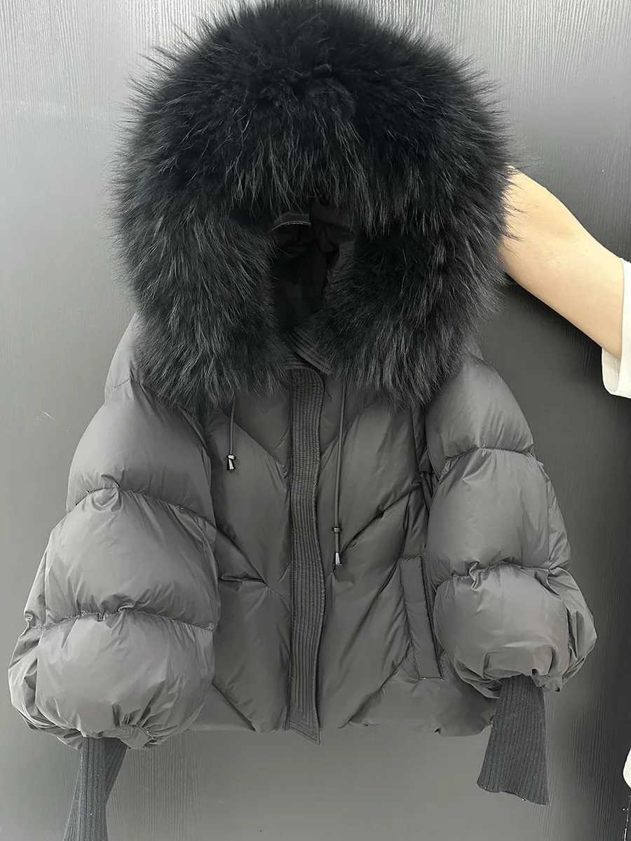 Winter Natural Large Fur Collar Hooded Down Jacket Female Lantern Sleeve Warm Quilted Jacket Women Short White Duck Down OutwearT251201