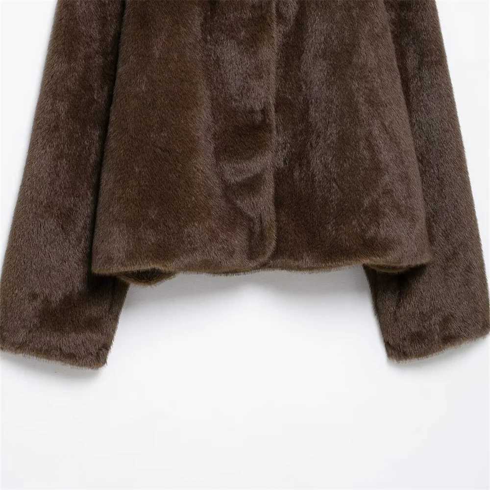 Womens New Product Brooch with Artificial Fur Effect Round Neck Long Sleeve Solid Color Warm Jacket CoatT251201