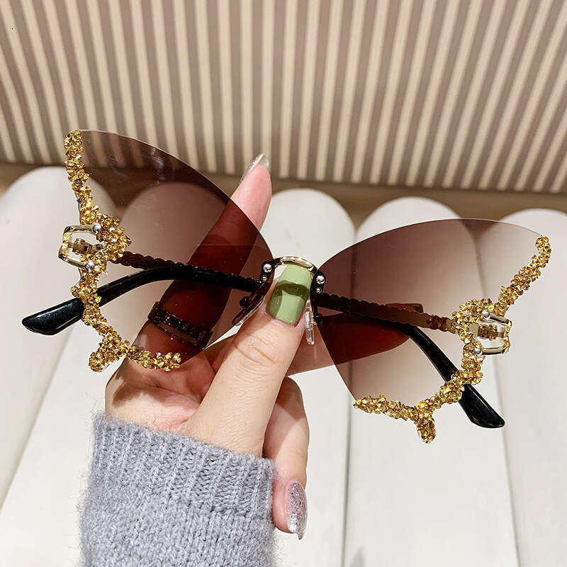 New Cross-Border Butterfly Frame Personality Trend Diamond-Studded Street Fashion UV Protection Sunglasses for Women