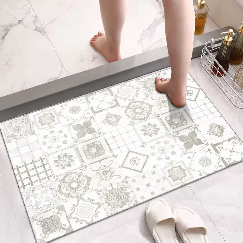 Bathro floor mat diat d water-absorbing and anti-dirty cushion toilet non-slip carpet at the door of the bathro H251129