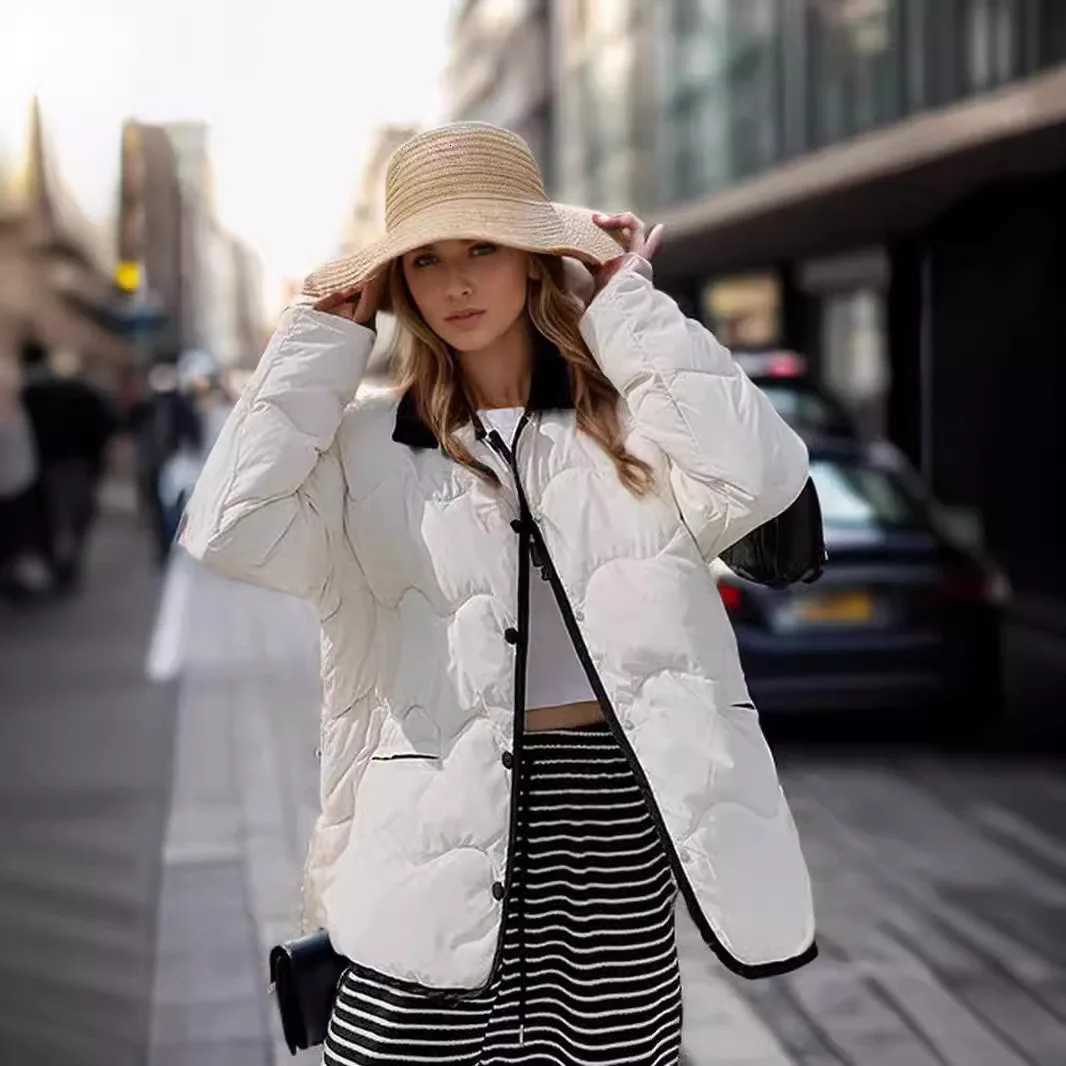 Womens Winter Jacket 2025 Winter Female Lapel Contrast Cotton Jacket Womens Single Breasted Casual Loose Thicken Warm ParkasT251201