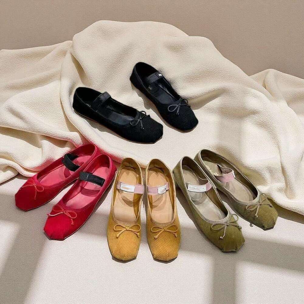 Suede corduroy Ladie Elastic Band Dance shoe Womens Designer Ballet Shoes Luxury Flat Casual bowknot pointe shoes Non Slip Outsole ballet flat girl shoes