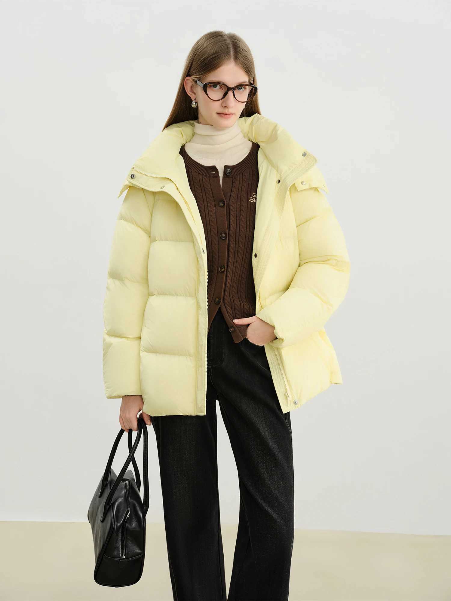 ZIQIAO CraftWool LightWarm Removable Hood Quilted Down Jacket for Petite Women Winter 2025 New Arrival Thick Quilted ParkaT251201