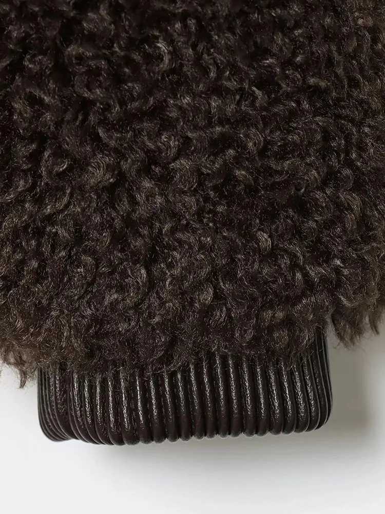 Women 2025 Winter New Style Women Clothing Faux Fur Effect Short Coat Lamb Wool Coat Fur OuterwearsT251201